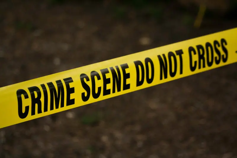 Tragedia en Barahona: Raso policial muere en riña con sargento en Cabral