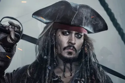 Johnny Depp en conversaciones para volver como Jack Sparrow en Piratas 6