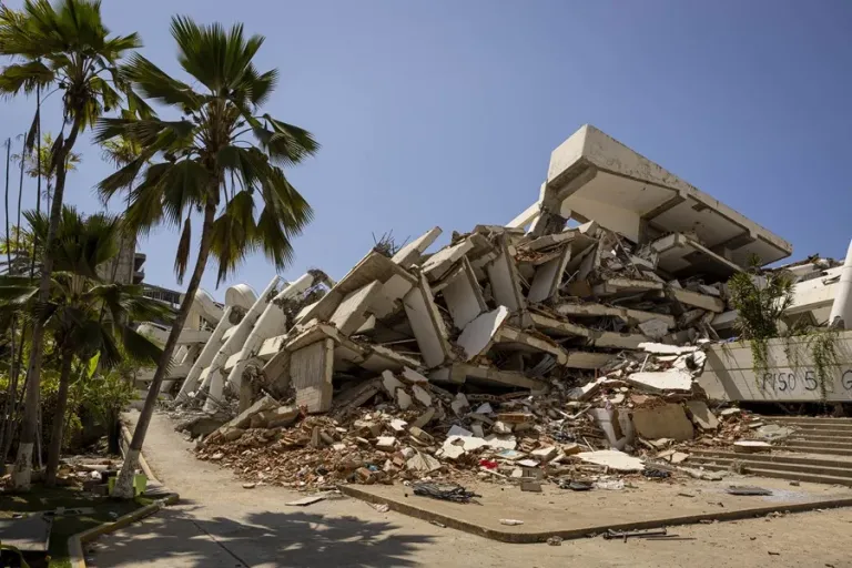 Suman 6.438 los fallecidos por el doble terremoto en Venezuela