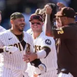 MLB aprueba venta de los Padres de San Diego a José E. Feliciano