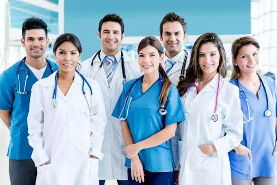 Día del Médico Dominicano: honor a la labor de los galenos del país