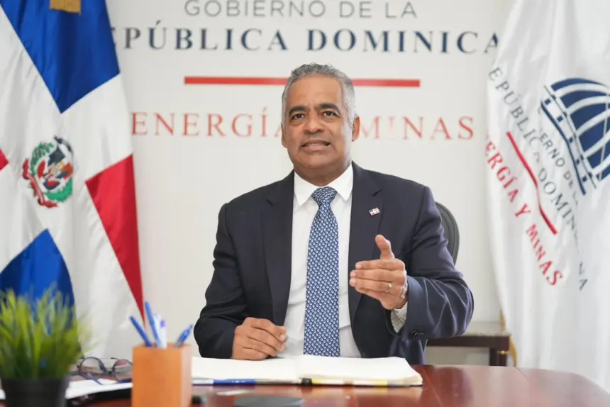 Joel Santos asume el CUED con desafío de reducir pérdidas eléctricas