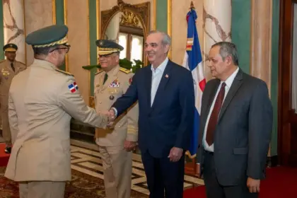 Nuevos mandos militares enfrentan retos de frontera y narcotráfico