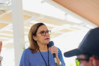 El historial de transfuguismo político de Angelita Peña tras críticas a Alofoke