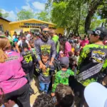 Patrulla del Monte dona más de 1,500 útiles escolares en jornada social