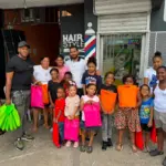 Víctor Cocco entrega útiles escolares en la Circunscripción 3