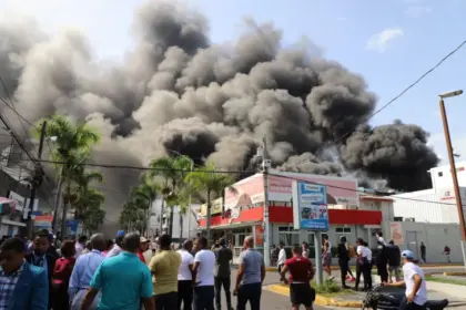 Absuelven a propietarios de Vidal Plast por explosión en San Cristóbal