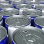 Joven termina hospitalizada por exceso de bebidas energéticas y agotamiento
