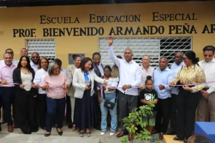 MINERD inaugura escuela de educación especial en Baní para estudiantes
