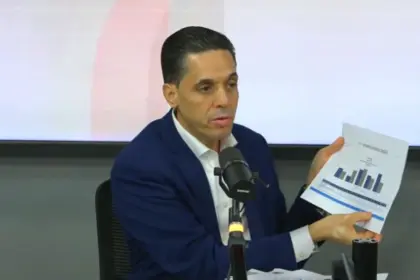 Juan Gómez advierte retroceso en sistema eléctrico por alza en apagones