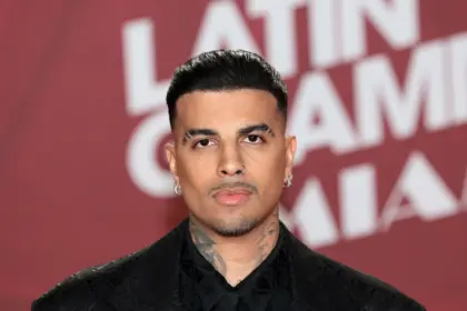 Aseguran que Rauw Alejandro se convirtió en padre junto a su nueva pareja