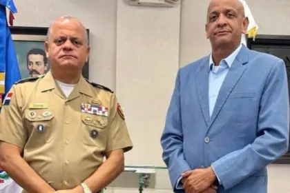 COE y Ministerio de Defensa refuerzan coordinación ante emergencias 17 COE y Ministerio de Defensa refuerzan coordinación ante emergencias