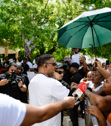 Santiago Matías suma masivo apoyo a Dominicanos Primero en El Seibo y Miches