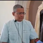 Arzobispado de Santiago investiga al padre Pacheco por manejo de fondos
