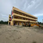 Padres en Los Alcarrizos temen clases virtuales por retraso en liceo