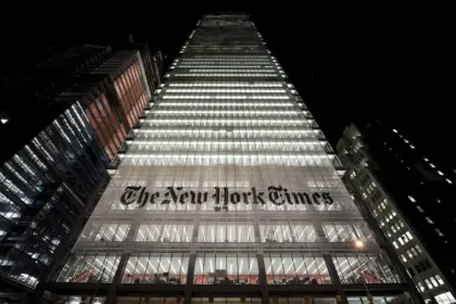 New York Times pagará 9.25 millones a exjugador de Alabama por difamación