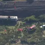 Descarrila tren en Inglaterra: sin víctimas mortales tras accidente