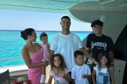 Georgina Rodríguez adopta legalmente a los hijos de Cristiano Ronaldo 13 Georgina Rodríguez adopta legalmente a los hijos de Cristiano Ronaldo