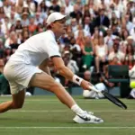 Jannik Sinner se retira del US Open por lesión en la rodilla