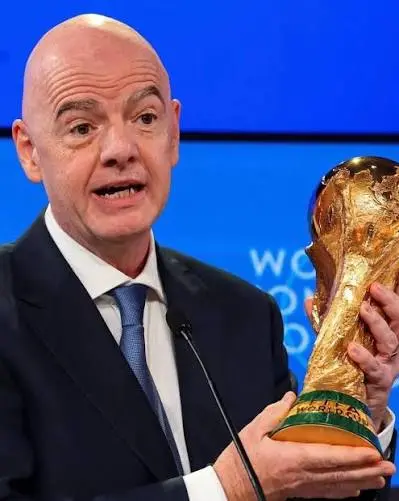 Gianni Infantino elogia el crecimiento del fútbol en República Dominicana