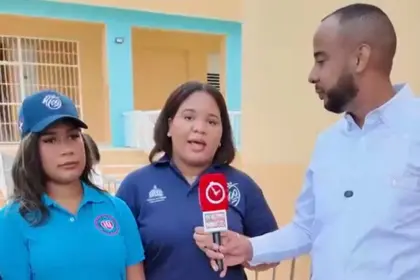 Jóvenes de Agentes al 100 listos para el inicio del año escolar 2026-2027