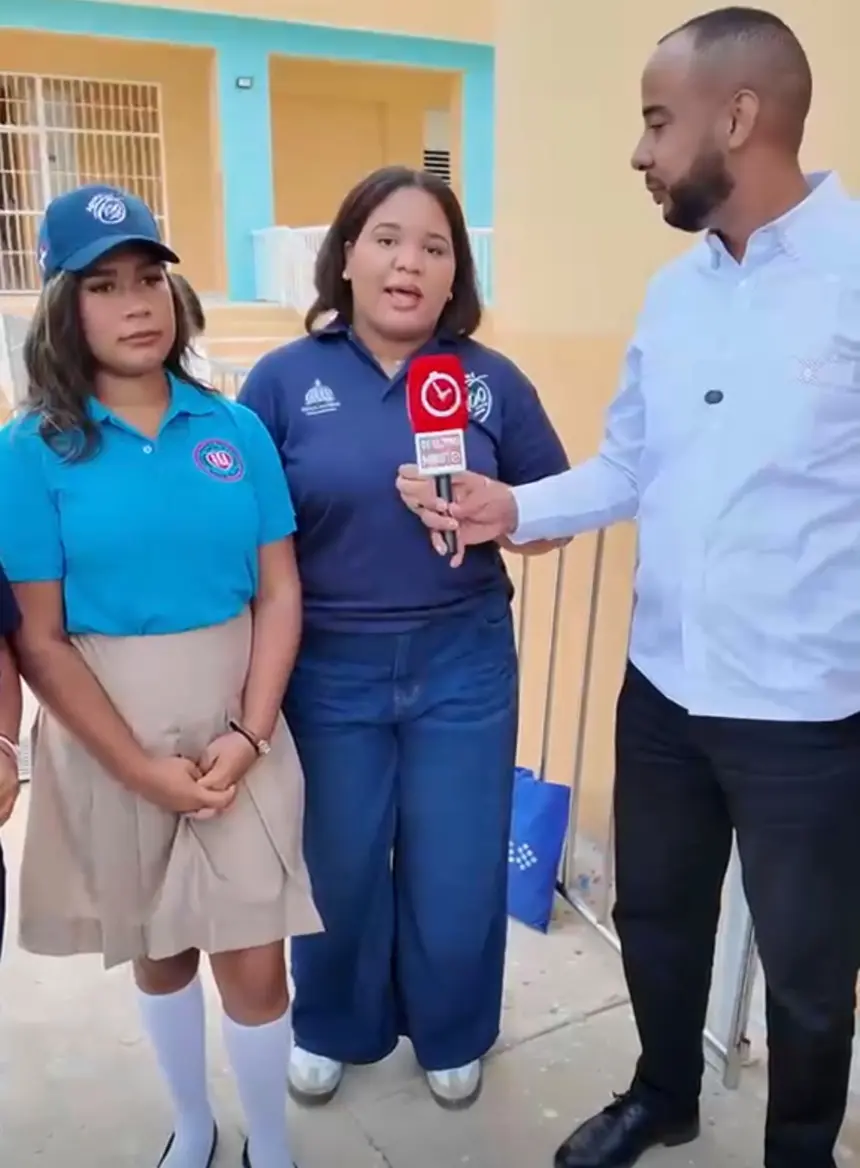 Jóvenes de Agentes al 100 listos para el inicio del año escolar 2026-2027 1 Jóvenes de Agentes al 100 listos para el inicio del año escolar 2026-2027