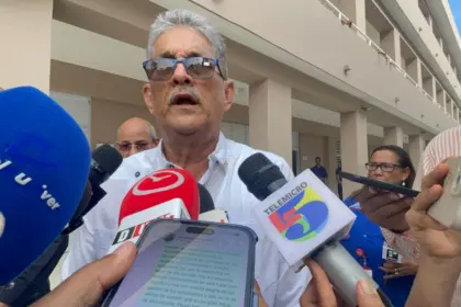 Educación interviene 24 escuelas en Santiago ante inicio de clases