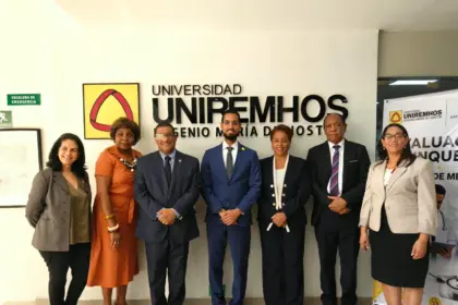 UNIREMHOS completa evaluación de medicina ante el MESCYT por la calidad