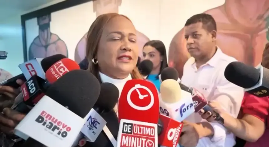 Oposición critica nuevo formato de LA Agenda Semanal de Abinader 1 Oposición critica nuevo formato de LA Agenda Semanal de Abinader