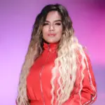Karol G dona 1,2 millones de dólares para afectados por sismo en Colombia