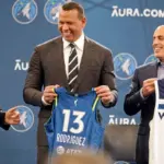 Alex Rodríguez aumenta su participación accionaria en Timberwolves y Lynx