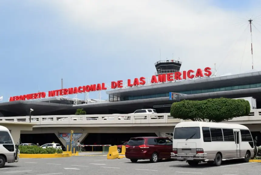 AILA expande su capacidad con 8 nuevos puentes de embarque en Terminal Sur