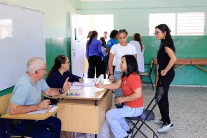 Operativo médico en Constanza brinda salud gratuita junto al HOMS