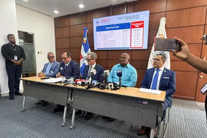 Aumentan 20% salario mínimo en sector construcción de República Dominicana