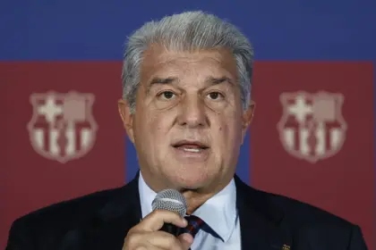 Barcelona suspende homenaje a sus campeonas del mundo ante Athletic