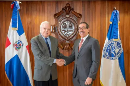 UASD y Embajada de Perú celebrarán conferencia sobre Mario Vargas Llosa