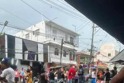 Villas Agrícolas cumple 15 días sin luz y exige solución inmediata