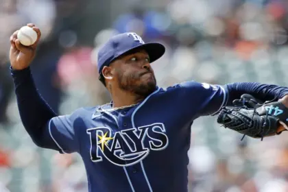 Freddy Peralta logra su primera victoria con Rays tras blanqueada ante Tigres