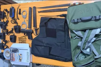 Policía Nacional incauta armas y equipos tácticos en allanamiento La Vega