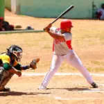 Gobierno regula el béisbol en RD: desde pequeñas ligas a profesional