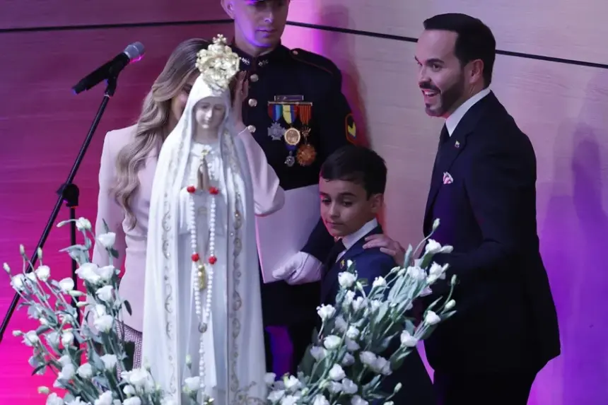 Juez ordena a De la Espriella disculparse por vulnerar neutralidad religiosa