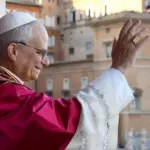 Papa pide a la Iglesia acoger a quienes sufren por adicciones