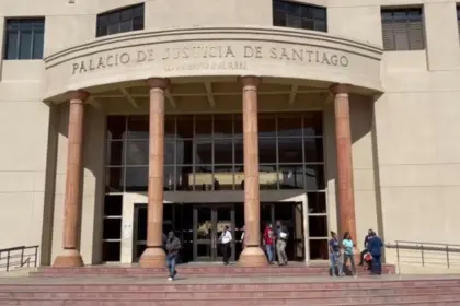 Condenan a 15 años a red de tráfico de migrantes en Santiago