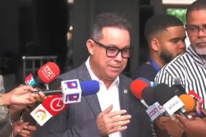 Conflicto en Cámara de Diputados por presidencia de comisión de Rafael Pérez