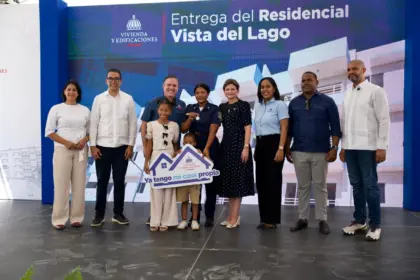 Gobierno entrega 128 apartamentos en Neiba con inversión de RD$352 millones