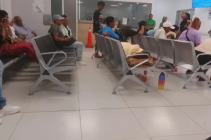 Denuncian crisis y falta de atención médica en hospital Mario Tolentino Dipp