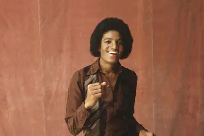 Lanzan The Definitive Collection LP con los grandes éxitos de Michael Jackson