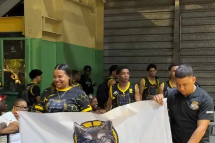Inauguran Torneo de Baloncesto Superior Peravia 2026 con 400 atletas