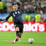 Leandro Paredes califica de injusta su sanción de 10 partidos en FIFA
