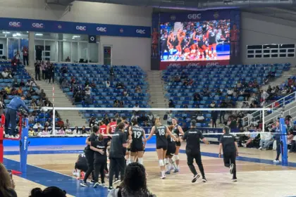 Reinas del Caribe caen ante Canadá y buscan ruta a Los Ángeles 2028